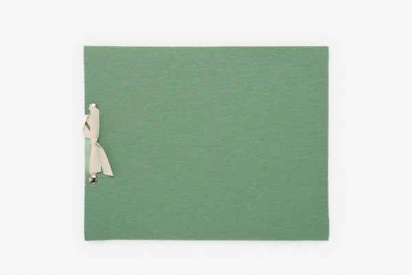 Felt condolence book
