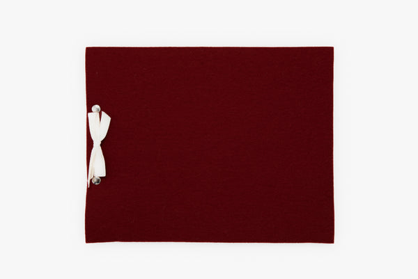 Felt condolence book