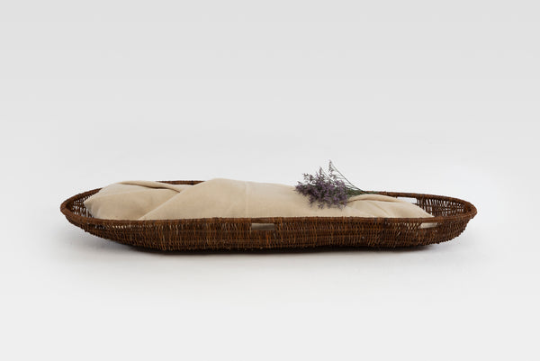 Thick wool shroud